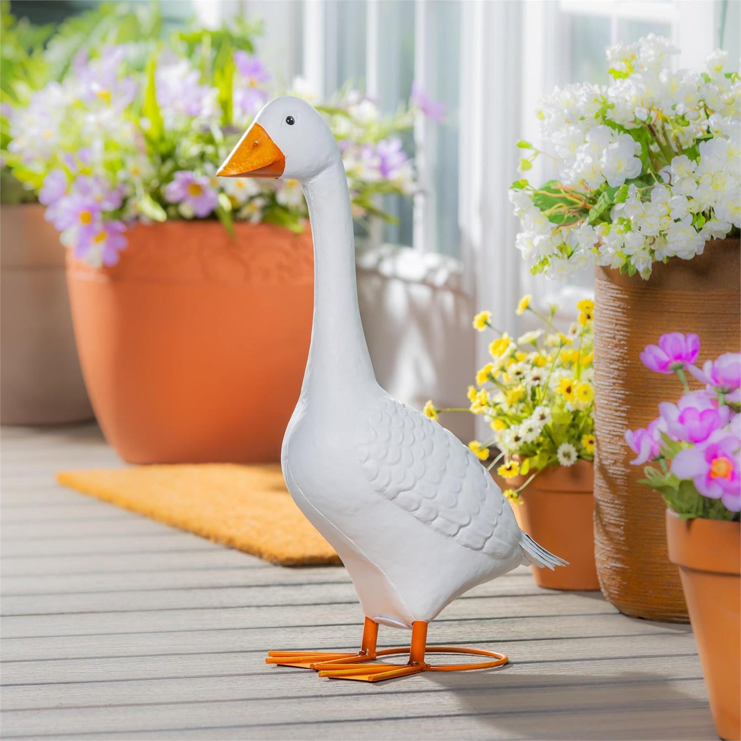 Giddy Porch Goose Statue