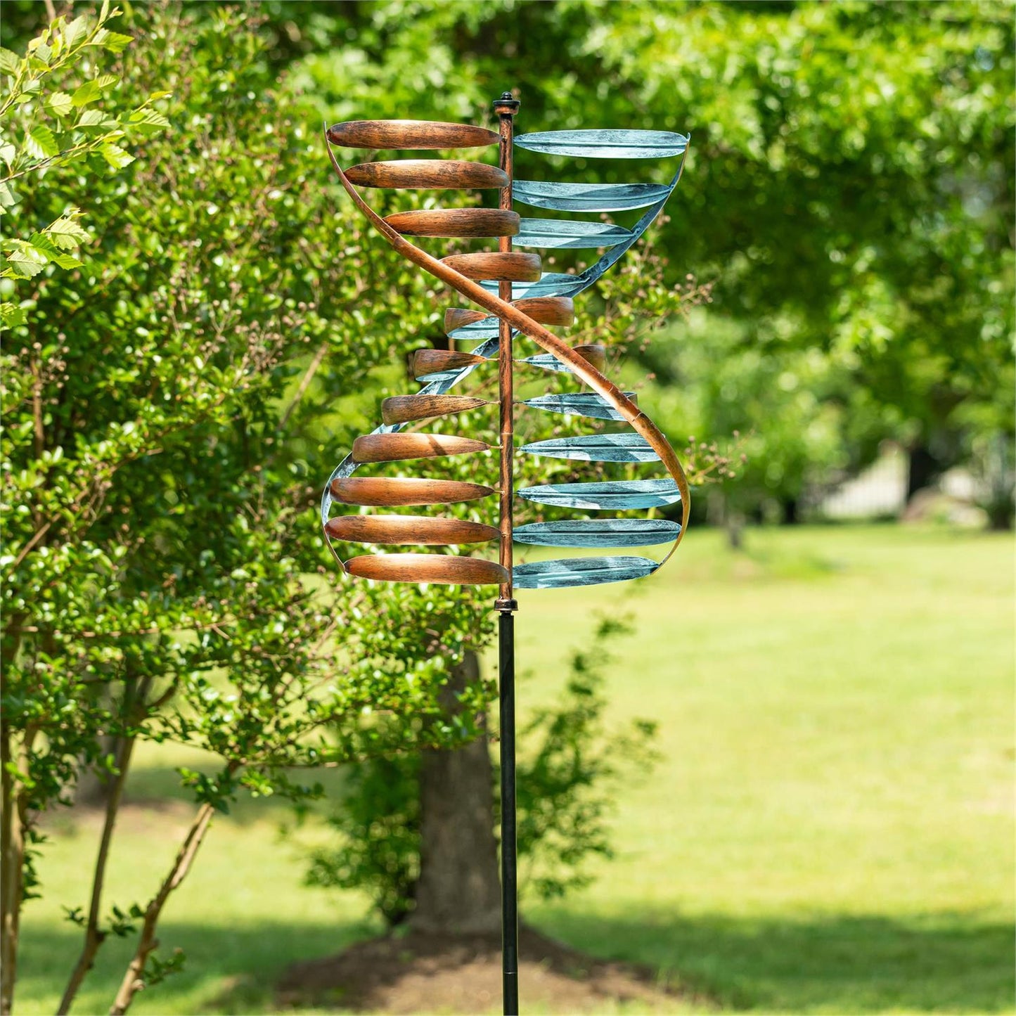 Twisting Helix Spinner
